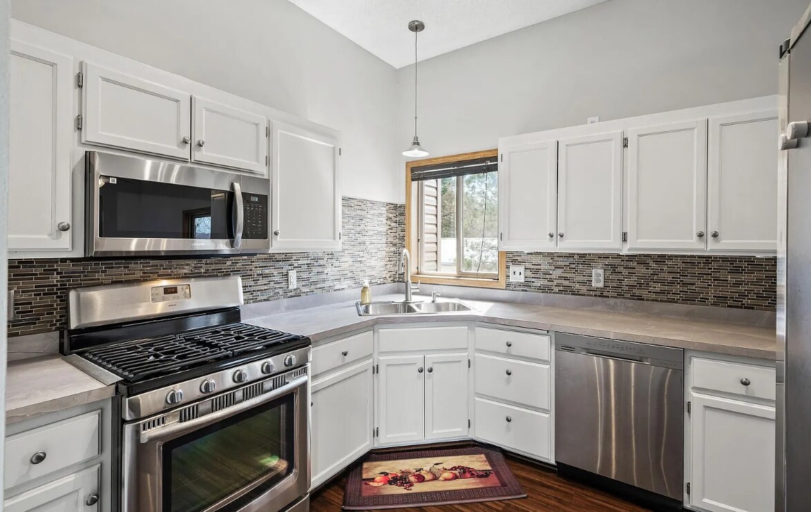 Building Photo - 15294 Avocet St NW