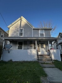 Building Photo - 189 St Charles St