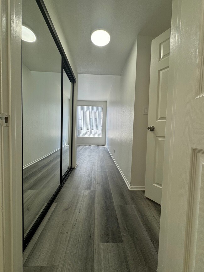 Building Photo - 4343 Whitsett Ave