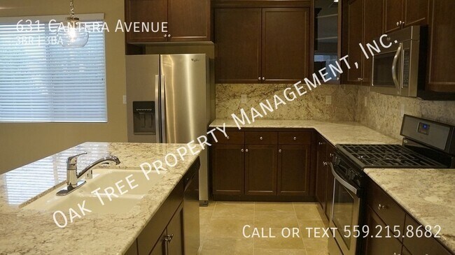 Building Photo - 631 Cantera Ave