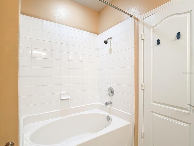 Building Photo - 3133 Bayshore Oaks Dr