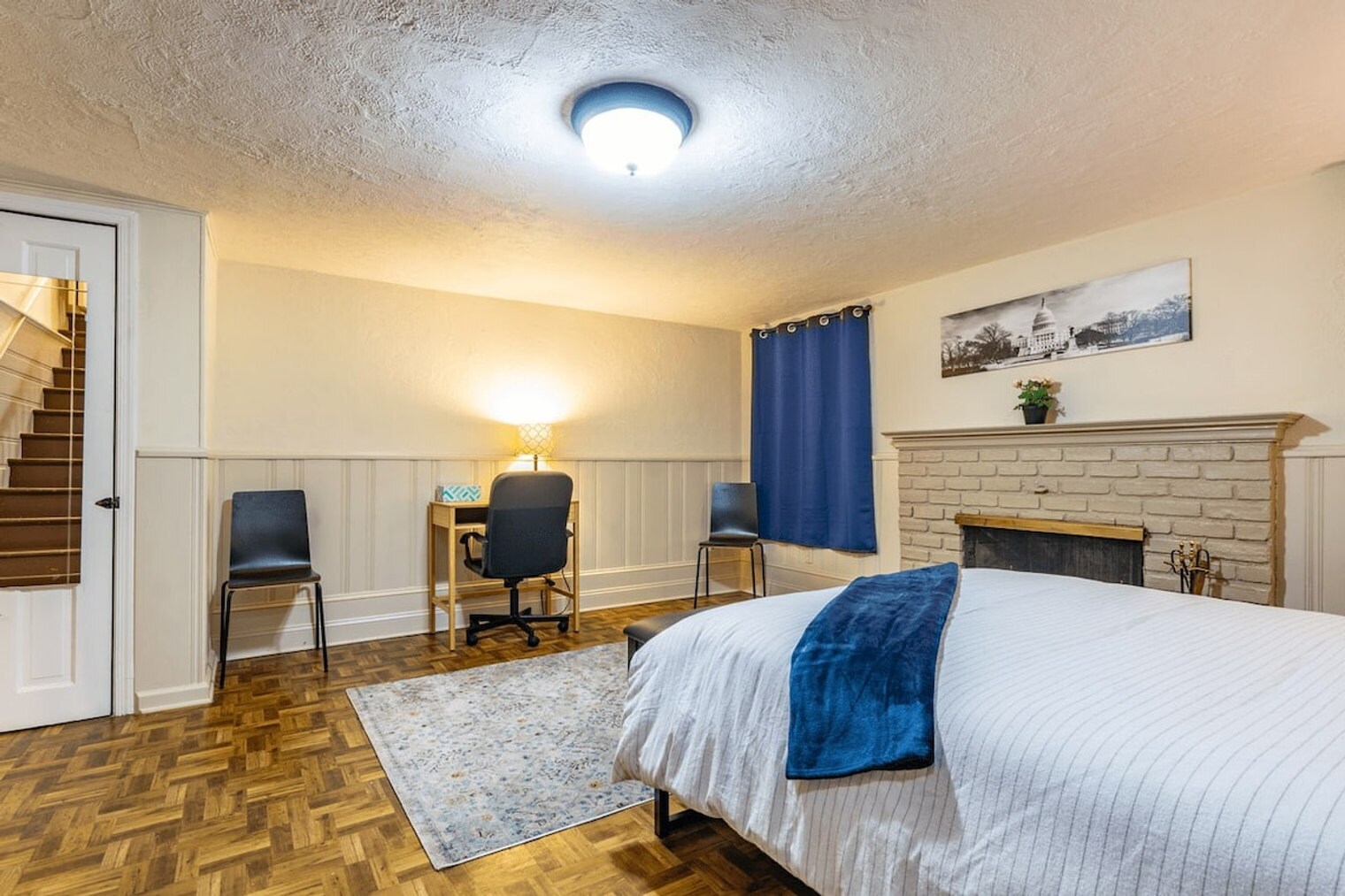 Building Photo - 809 Chetworth Pl