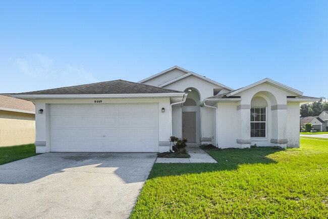 Building Photo - 8669 Wellington Loop