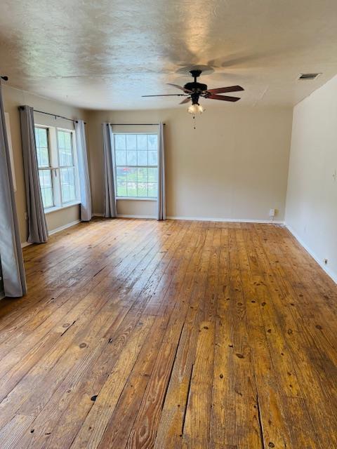 Building Photo - 2705 Sherwood Ln