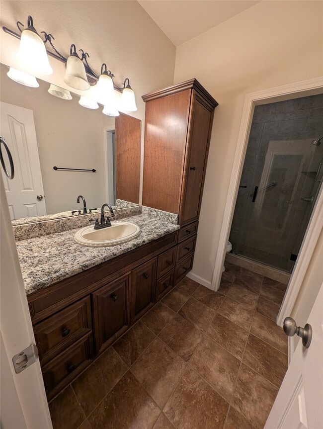 Building Photo - 14156 Shadow Bay Dr