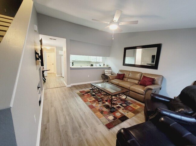 Building Photo - 4434 Gearhart Rd