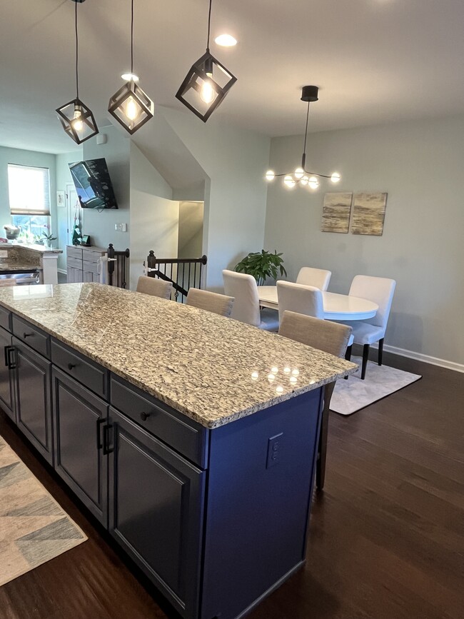 Building Photo - 7842 Wistar Woods Pl