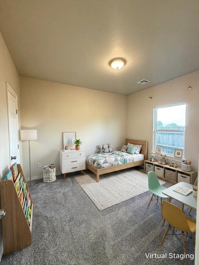 Building Photo - 3 Bed 2 Bath in NW OKC