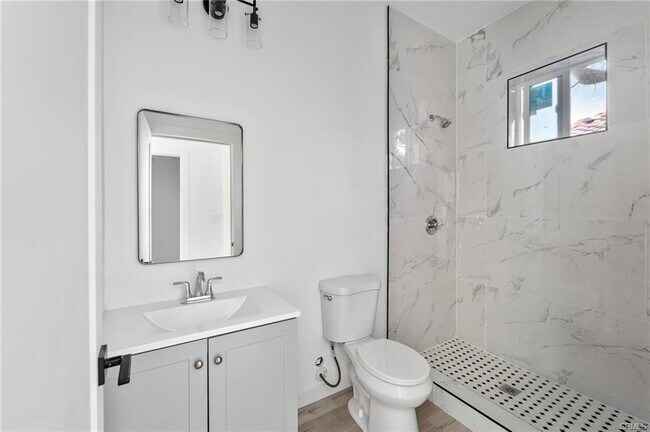 Building Photo - 8514 Wilbur Ave