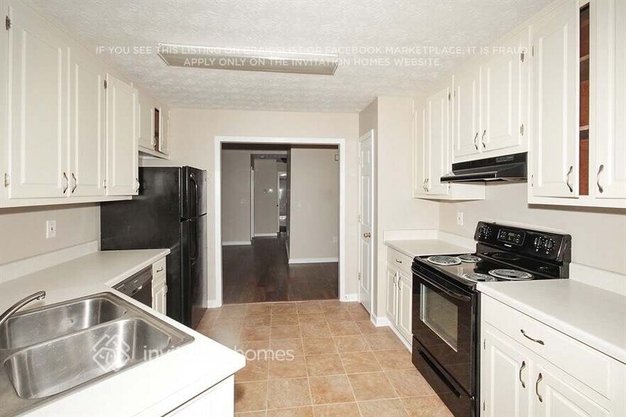 Building Photo - 60 Millcrest Dr