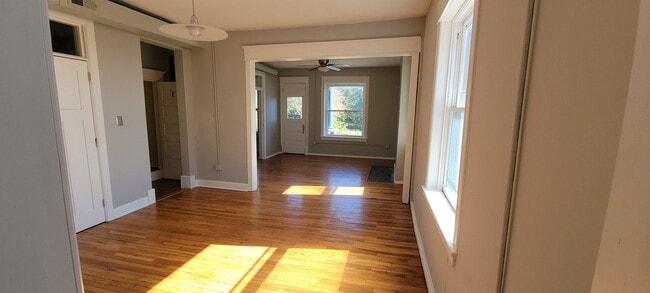 Diniing & Living Room - 1824 Summit St