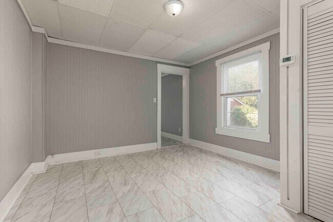 Building Photo - 730 M St