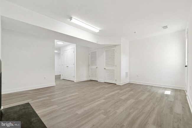 Building Photo - 1109 Pomelo Ct