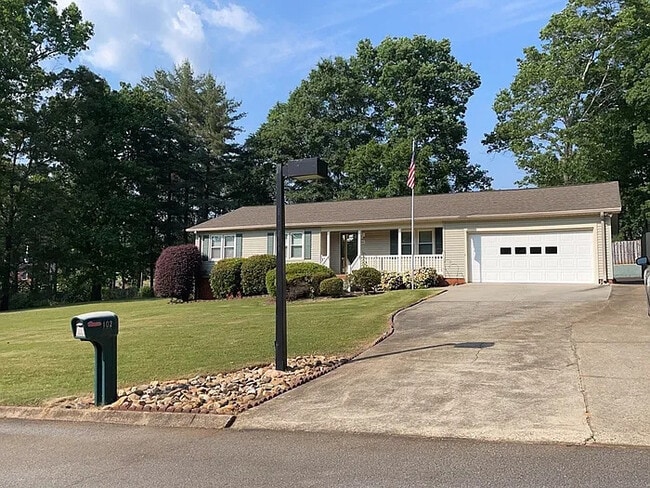 Primary Photo - 3 Bedroom 2 Bathroom