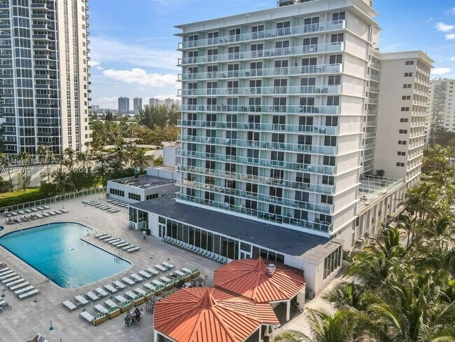 Building Photo - 19201 Collins Ave