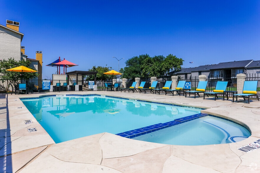 Swimming Pool 1 - The Dahlia