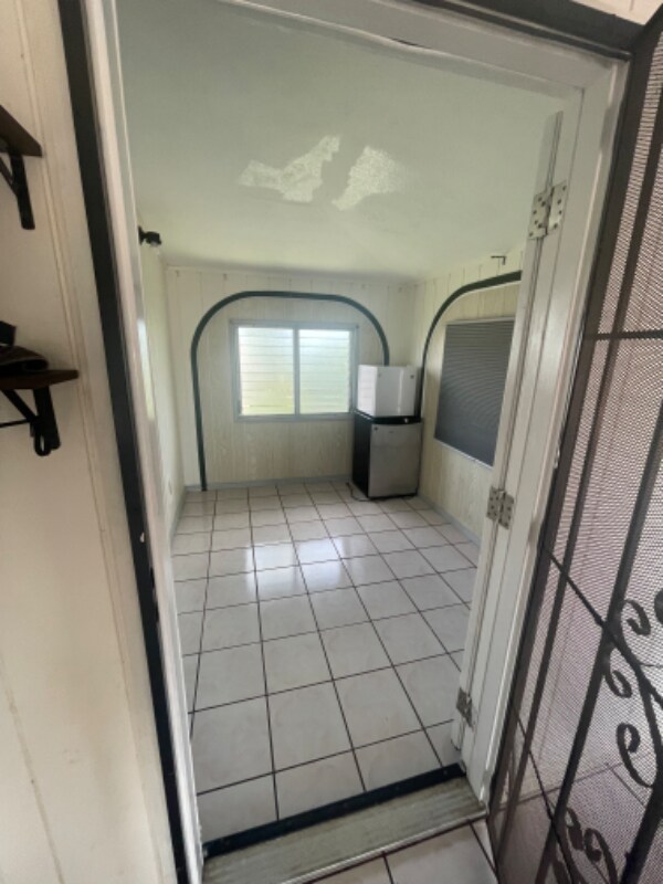 Building Photo - 94-361-361 Kahuanani St