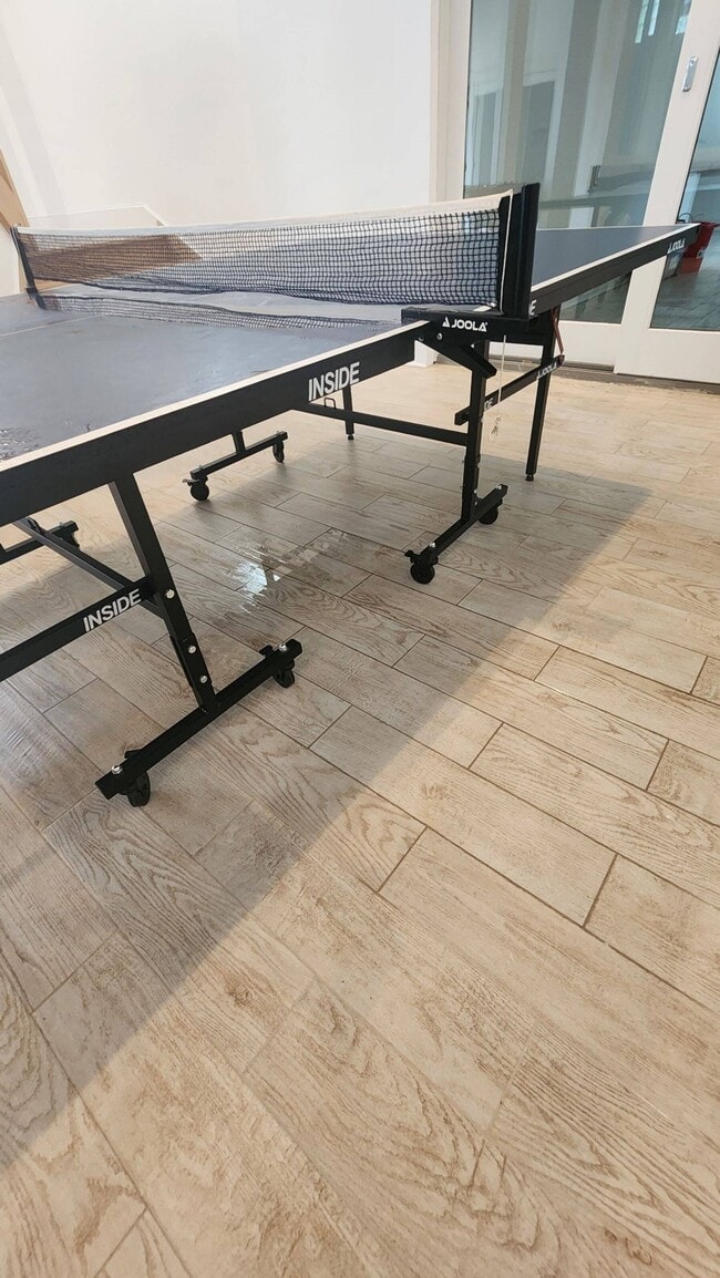 Building Photo - 984A Noyac Path