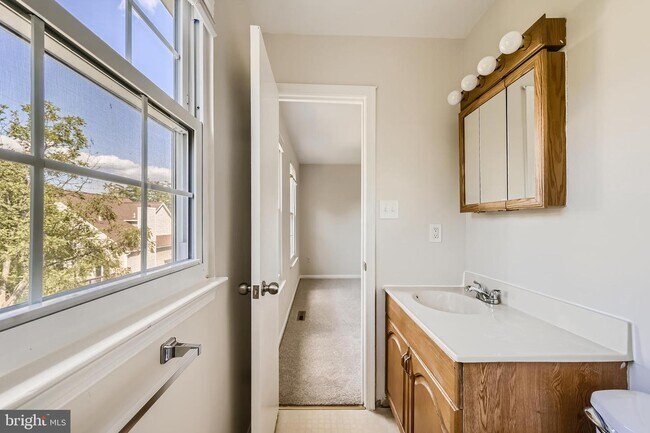 Building Photo - 15615 Plaid Dr