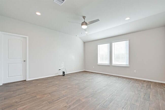 Building Photo - 12311 Trumpetfish Dr