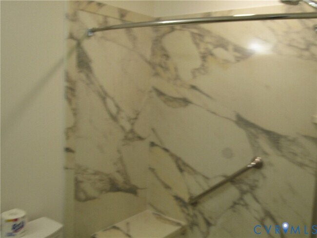 Building Photo - 5705 Community House Rd