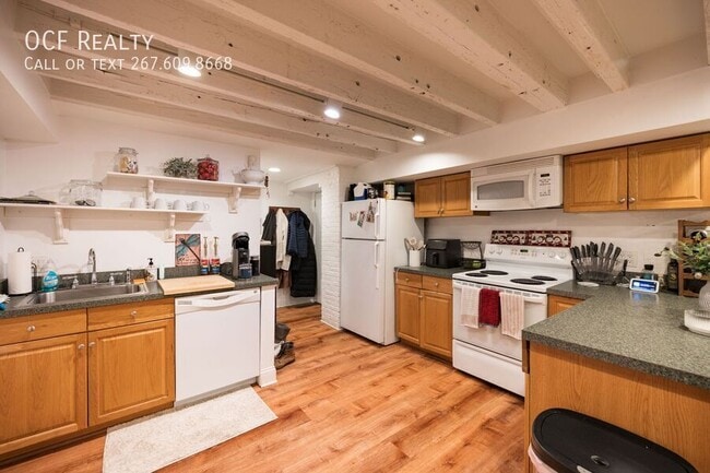 Building Photo - 1728 Spruce St