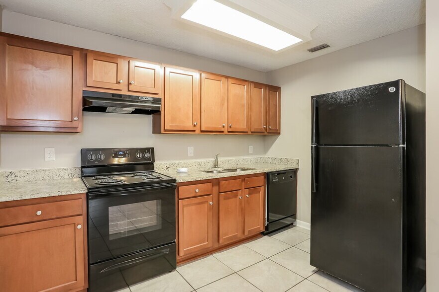 Building Photo - 4733 Samba Dr