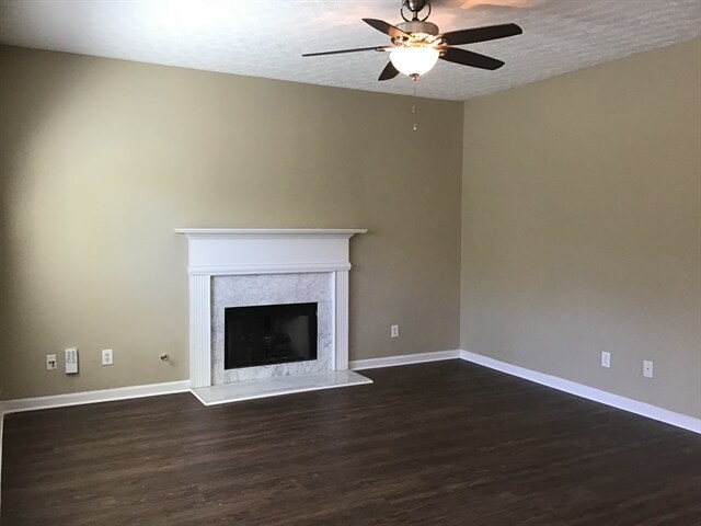 Building Photo - 1158 Low Water Way