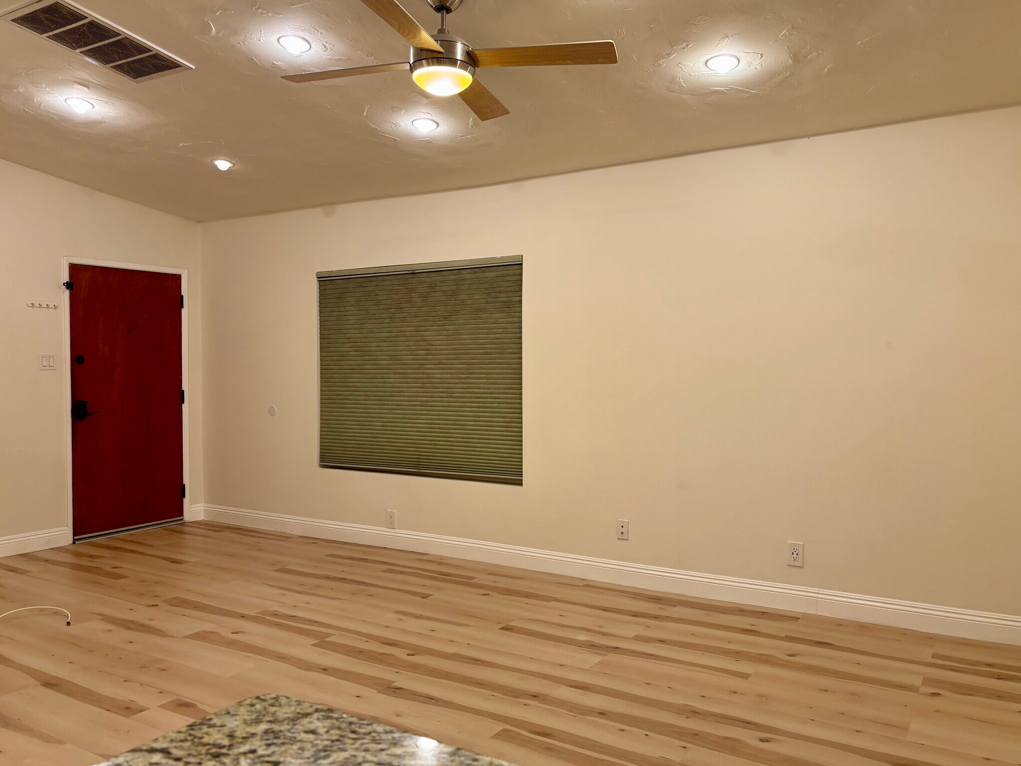 Building Photo - 538 Brooks Ave