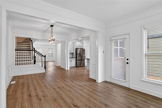 Building Photo - 3267 Ferncliff Ln