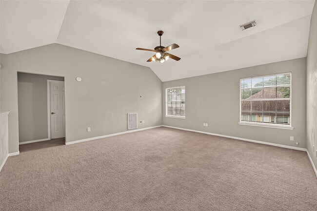 Building Photo - 24315 Tucker House Ln