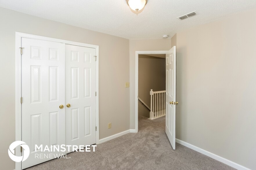 Building Photo - 6907 Valhalla Ct