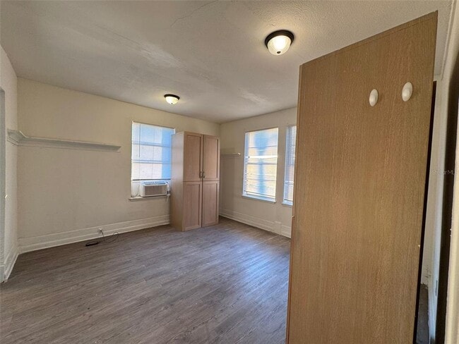 Building Photo - 4201 Cepeda St