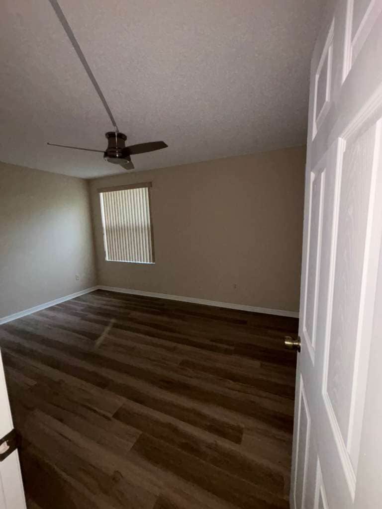 Building Photo - 2981 Viscount Cir