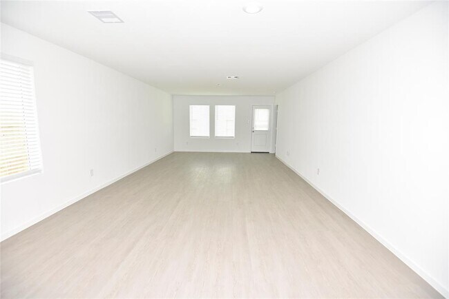 Building Photo - 16839 Rustic Star Dr