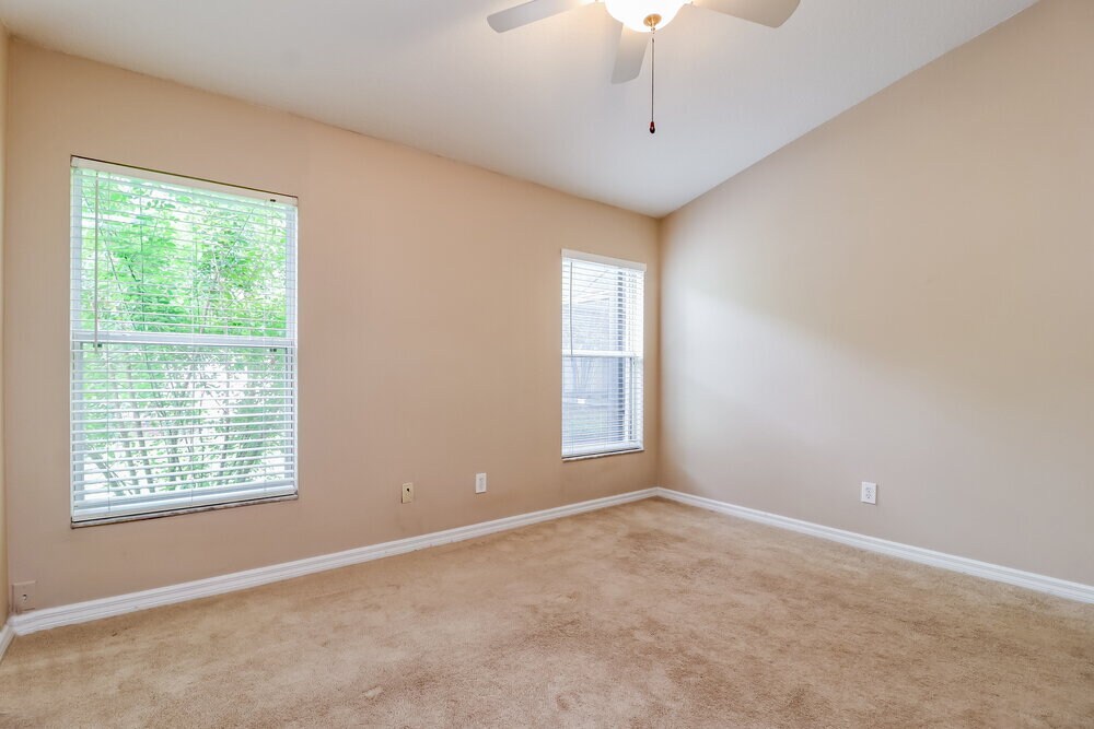 Building Photo - 7602 Citrus Blossom Dr