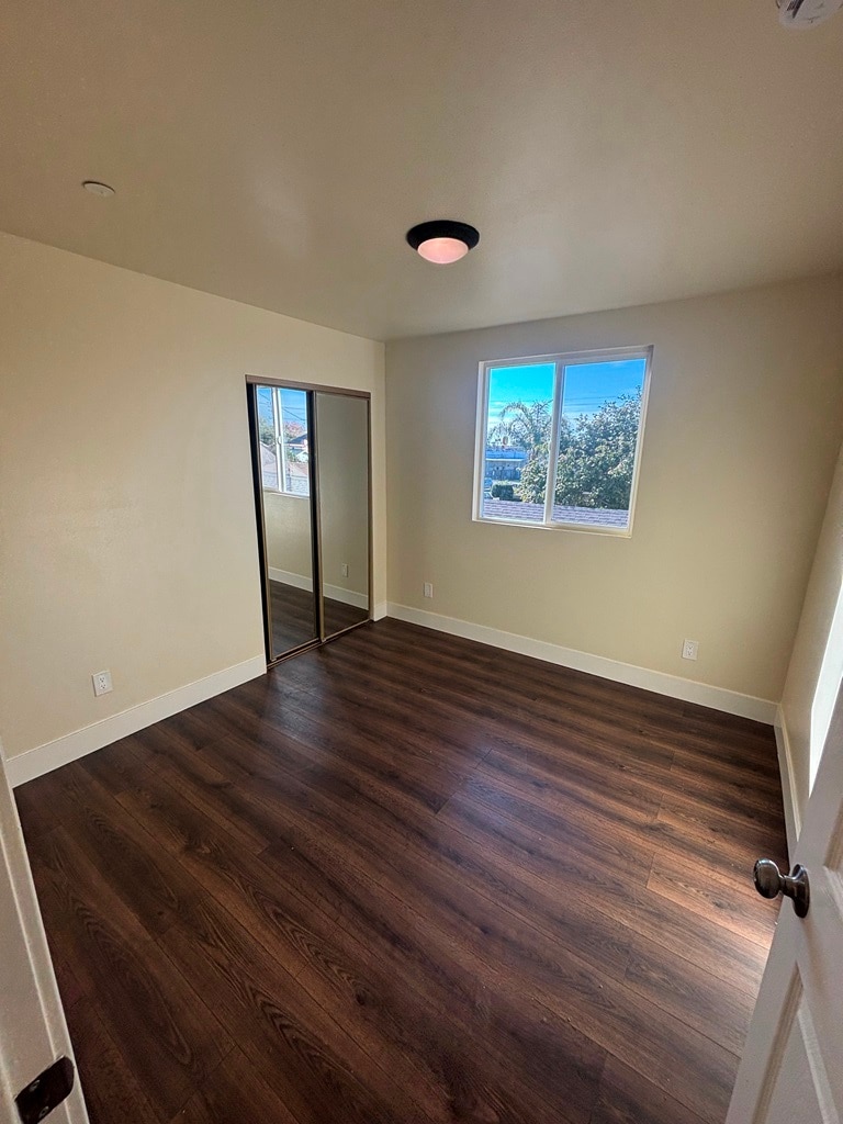 Building Photo - 333 E 69th St