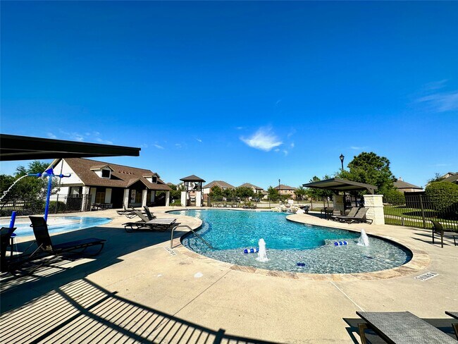 Building Photo - 2519 Horned Owl Dr