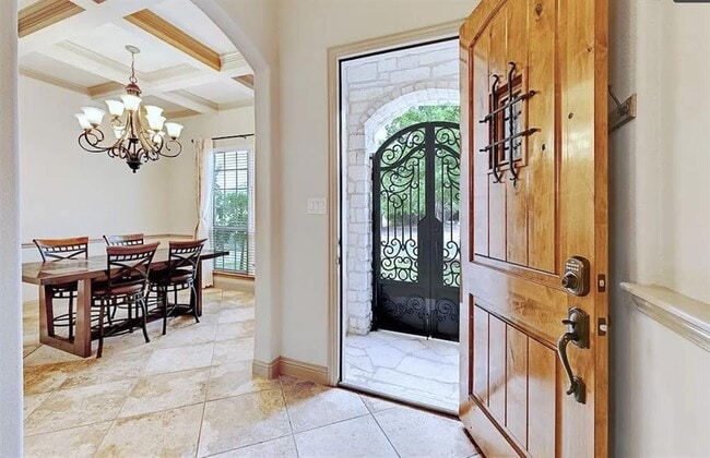 Building Photo - 317 Jack Ryan Ln