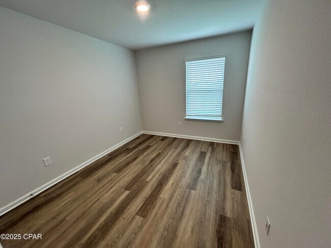 Building Photo - 1770 Jakes Dr