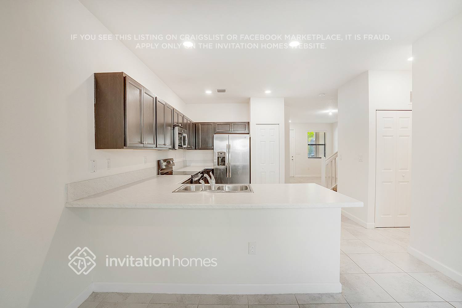 Building Photo - 11461 SW 252nd Ter