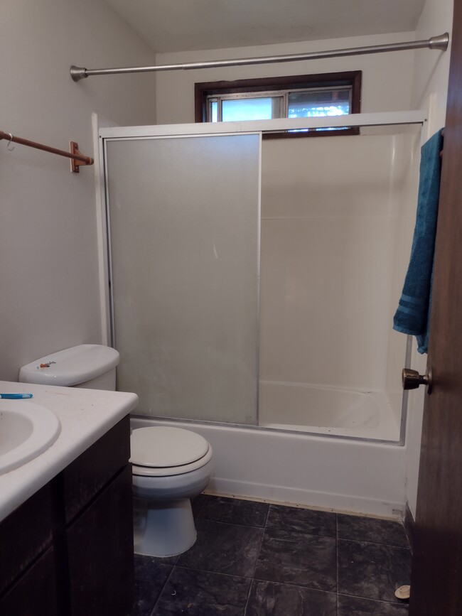 upper bathroom - 1043 Vine Ave