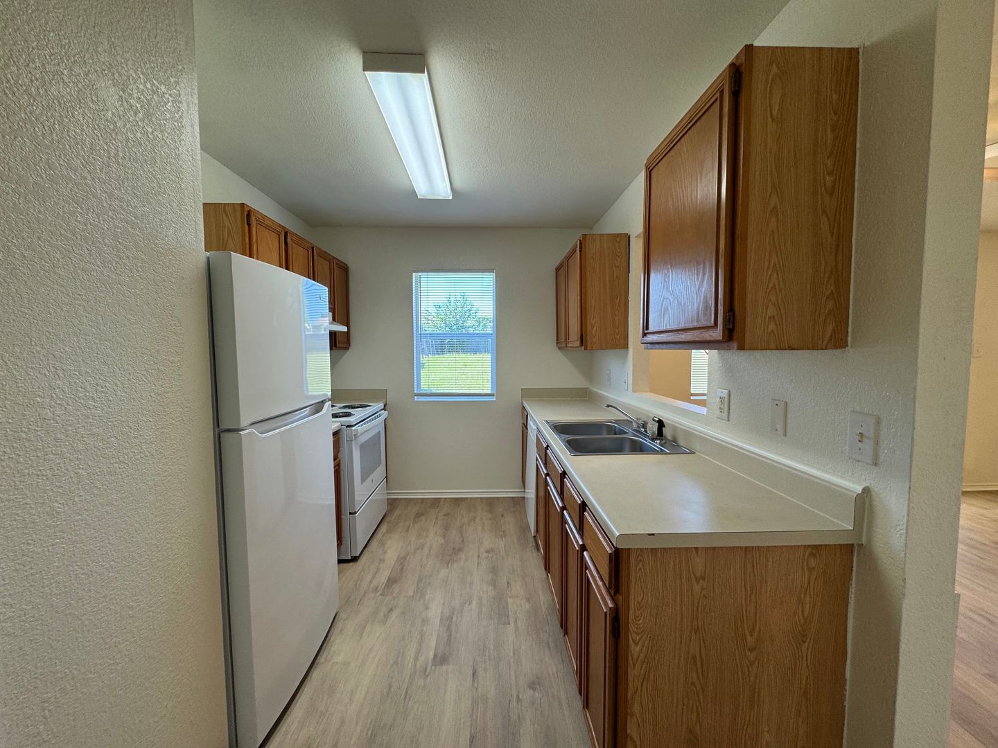 Building Photo - 4600 Greyhound Dr