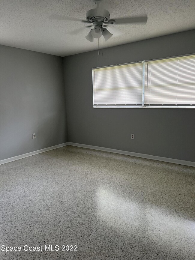 Building Photo - 2643 Cherrywood Ln