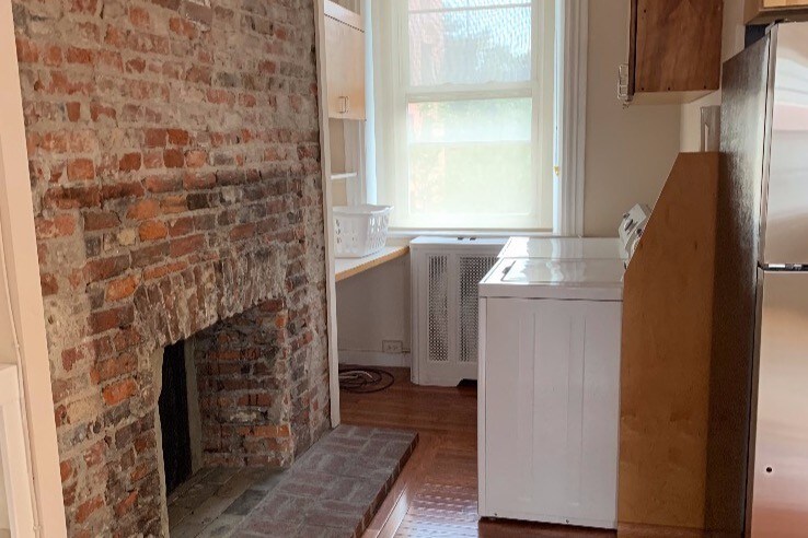 washer and dryer in unit - 217 Vine St