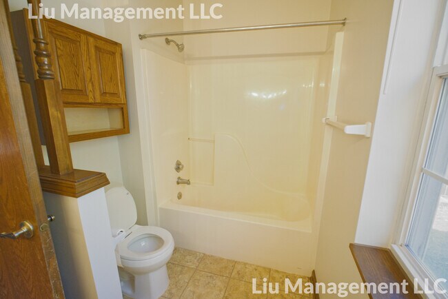 Building Photo - 6010 Petersburg Pky