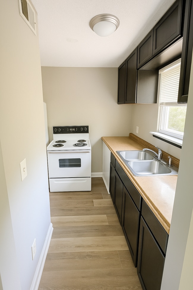 Building Photo - 3712 Case St