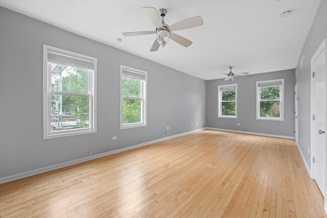 Building Photo - 1756 N Karlov Ave