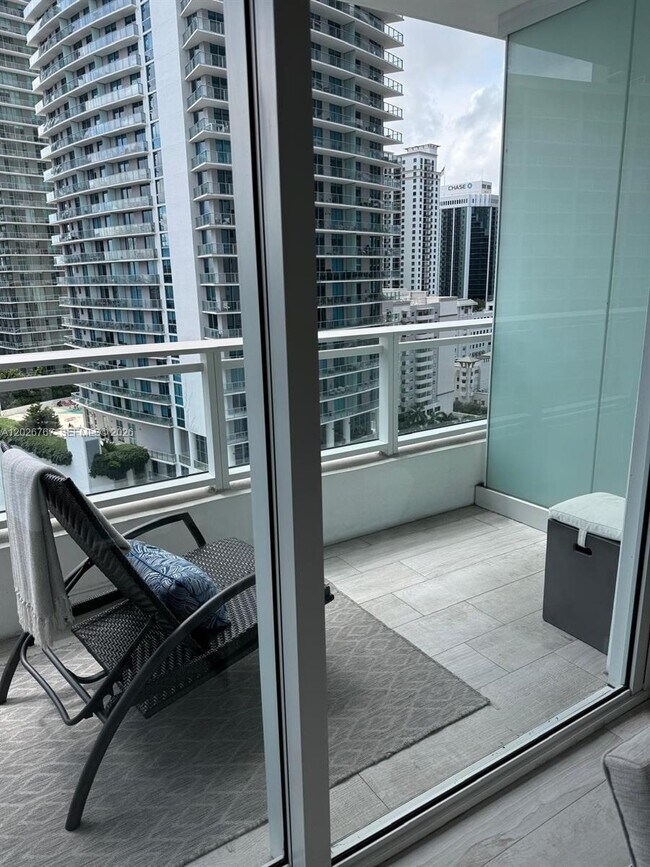 Building Photo - 1080 Brickell Ave
