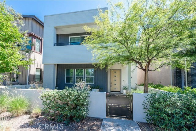 Building Photo - 255 Sawbuck